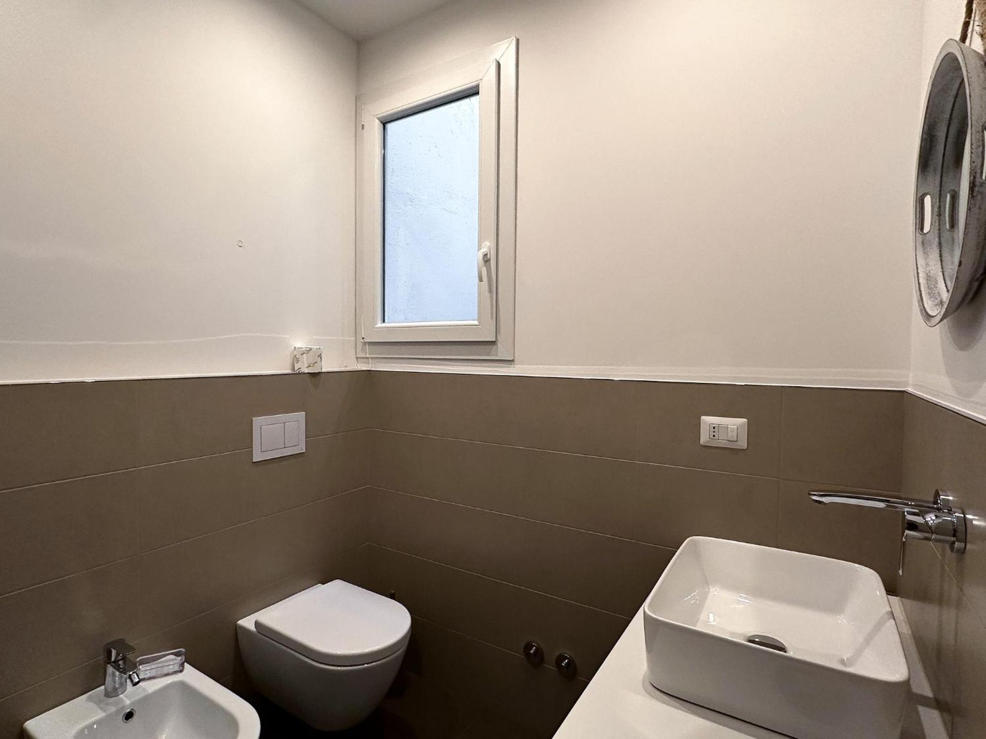 Ca Belverz Center Town Apartment 벨라지오 외부 사진