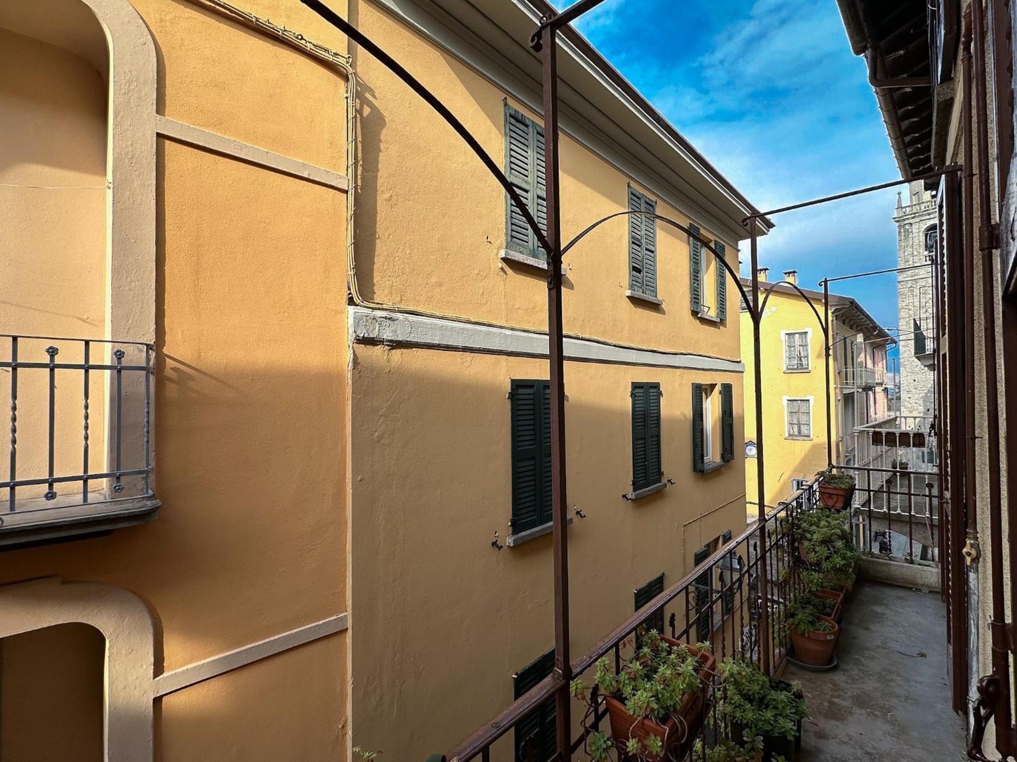 Ca Belverz Center Town Apartment 벨라지오 외부 사진